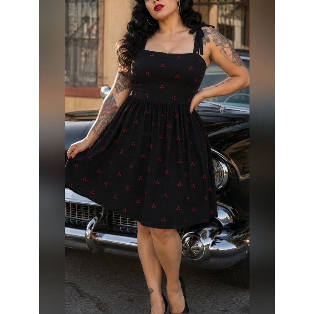 Black Red "My Three Dots" Fit Flare Dress 14 Chicana Mexicali Tattoo Culture Pin